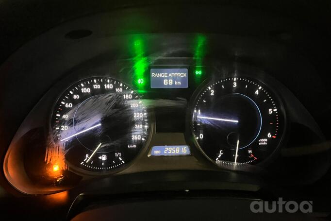 Lexus IS XE20 Sedan 4-doors