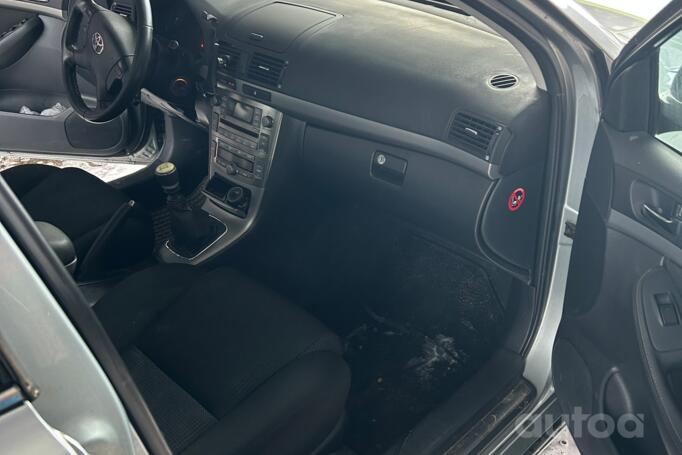 Toyota Avensis 2 generation [restyling] wagon