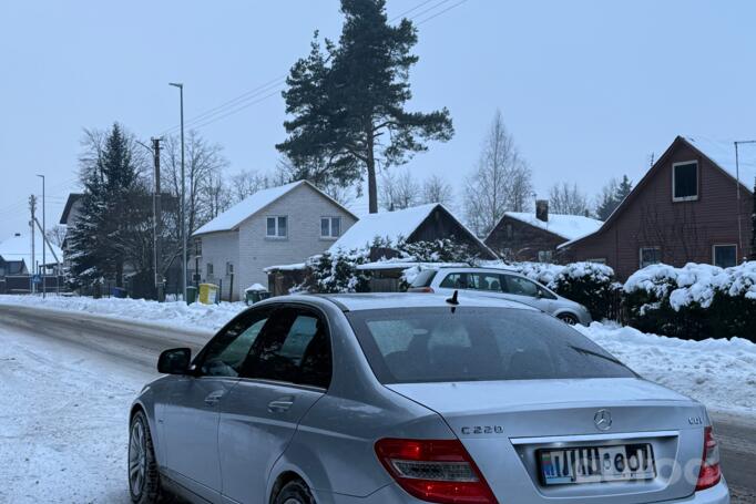 Mercedes-Benz C-Class W204/S204 Sedan