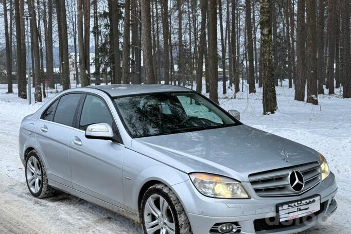 Mercedes-Benz C-Class W204/S204 Sedan