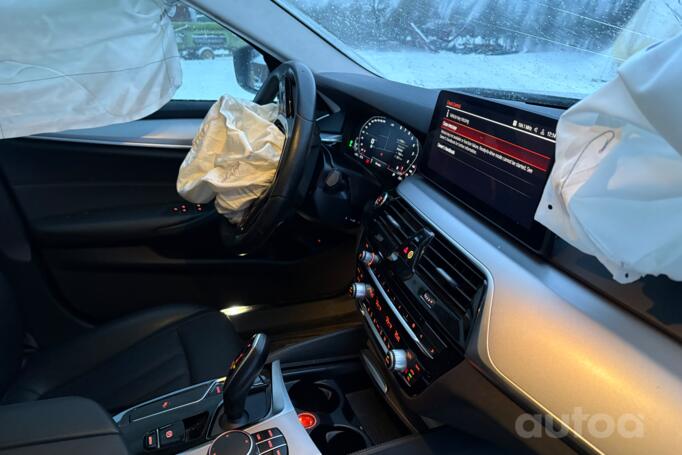 BMW 5 Series G30 Touring wagon