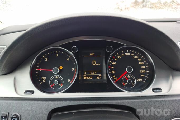 Volkswagen Passat B7 Variant wagon 5-doors