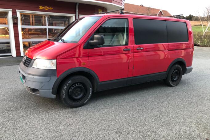 Volkswagen Transporter T5 Minivan 4-doors