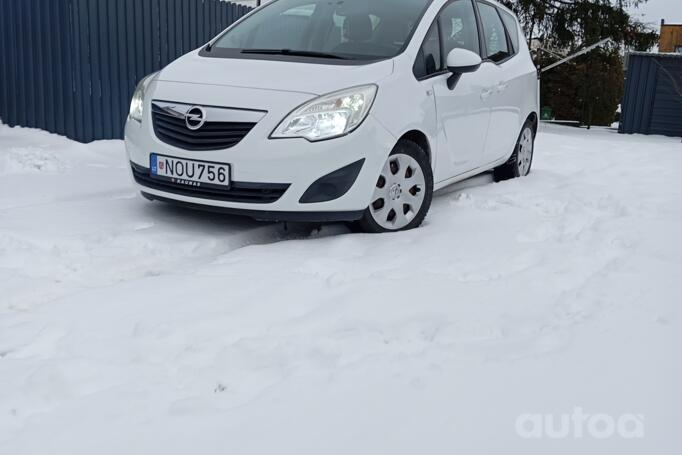 Opel Meriva 2 generation Minivan