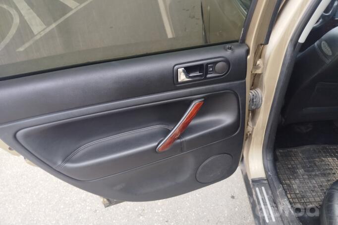 Volkswagen Passat B5.5 [restyling] Sedan