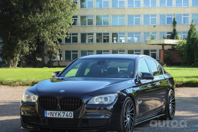 BMW 7 Series F01/F02 Sedan