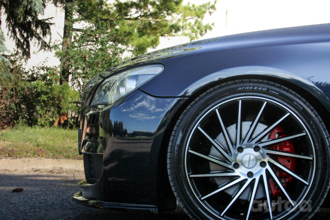BMW 7 Series F01/F02 Sedan