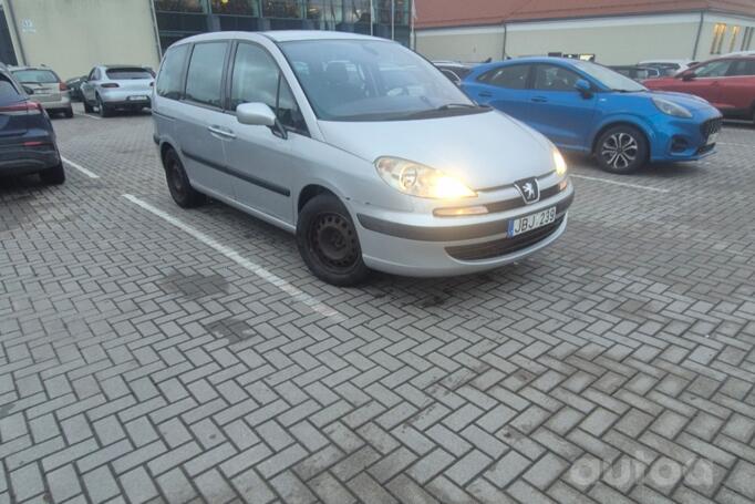 Peugeot 807 1 generation Minivan