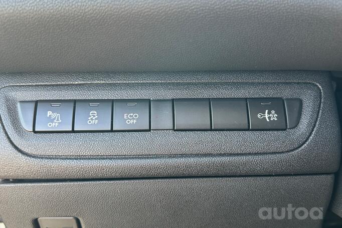 Peugeot 208 1 generation Hatchback 5-doors