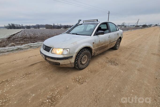 Volkswagen Passat B5 Sedan 4-doors