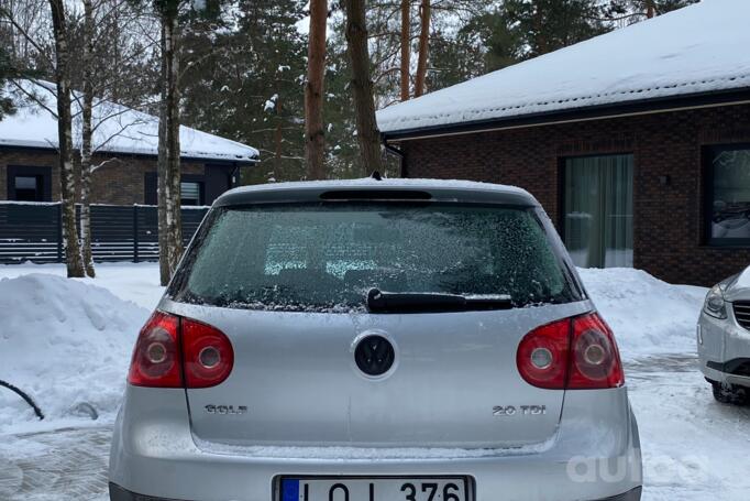 Volkswagen Golf 5 generation Hatchback 5-doors
