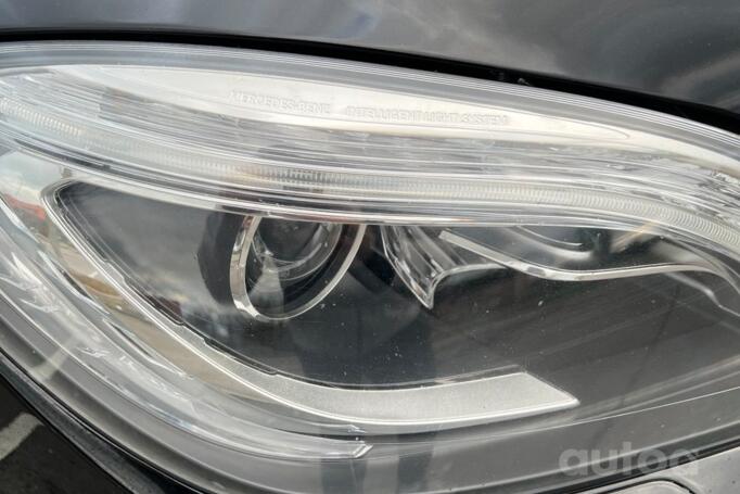 Mercedes-Benz M-Class W166 Crossover 5-doors