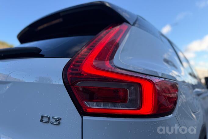 Volvo XC40 1 generation Crossover