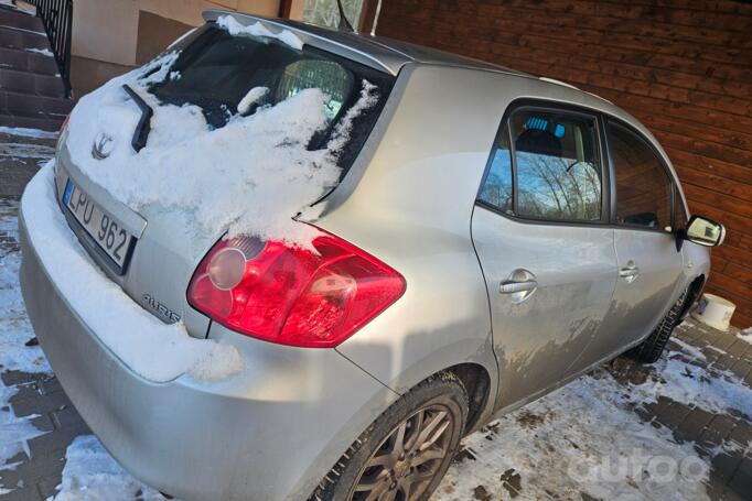Toyota Auris 1 generation Hatchback 5-doors