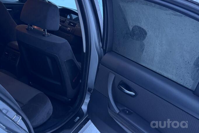 BMW 3 Series E90/E91/E92/E93 [restyling] Sedan