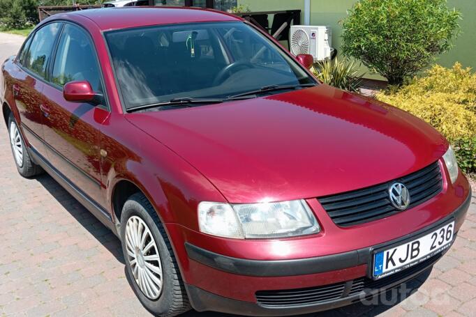 Volkswagen Passat B5 Sedan 4-doors