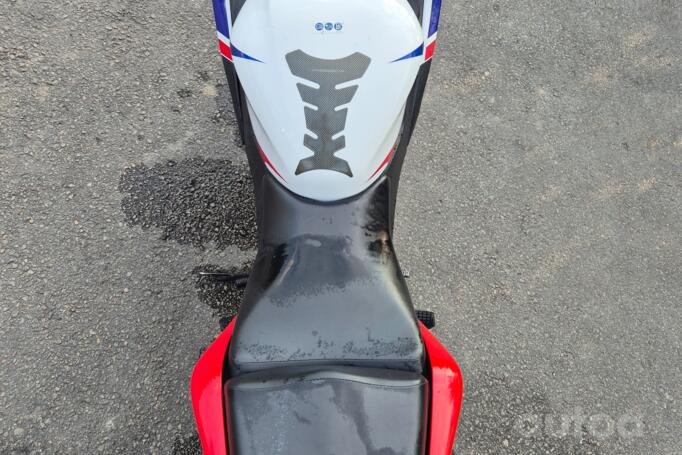 Honda CBR