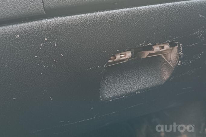 Volkswagen Passat B5 Sedan 4-doors