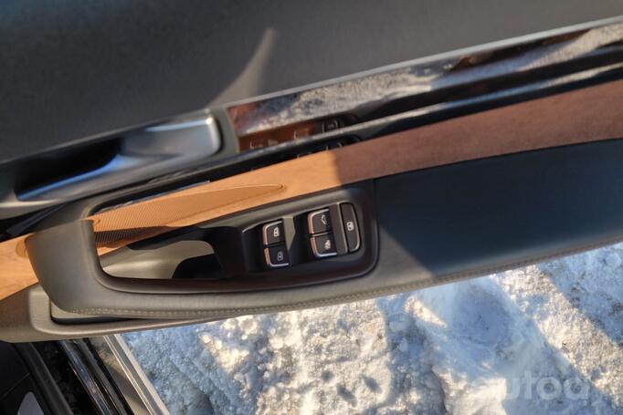 Audi A8 D4/4H [restyling] Sedan