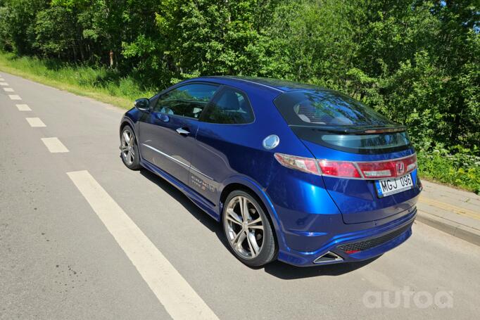 Honda Civic 8 generation [restyling] Type-S hatchback 3-doors