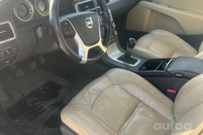 Volvo V70 3 generation wagon