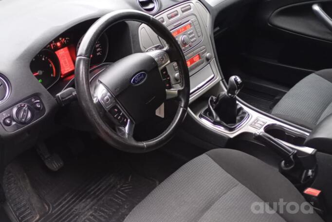 Ford Mondeo 4 generation Sedan