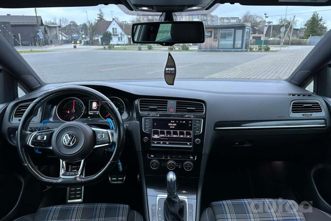 Volkswagen Golf 7 generation Hatchback 5-doors