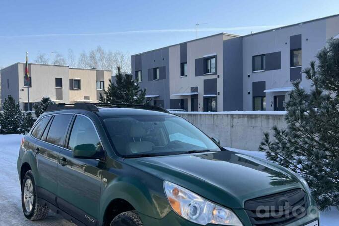 Subaru Outback 4 generation wagon