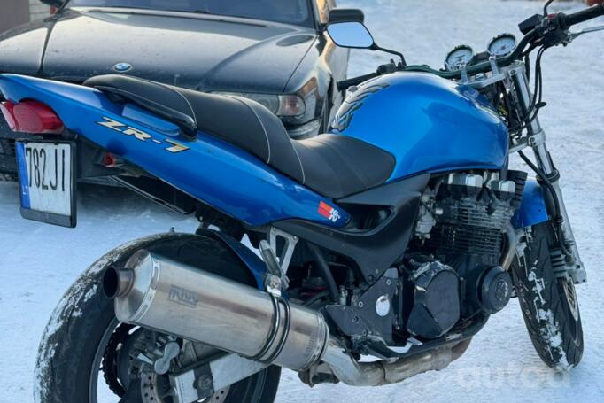Kawasaki ZR