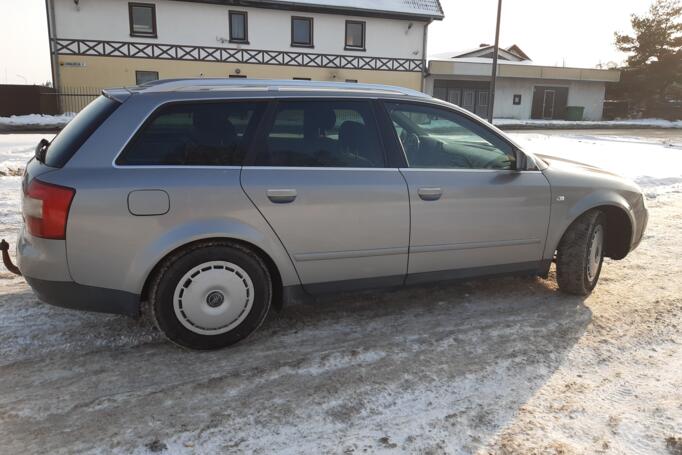 Audi A4 B6 Avant wagon 5-doors