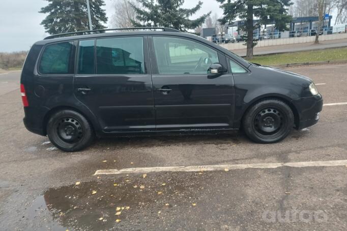 Volkswagen Touran 1 generation Minivan