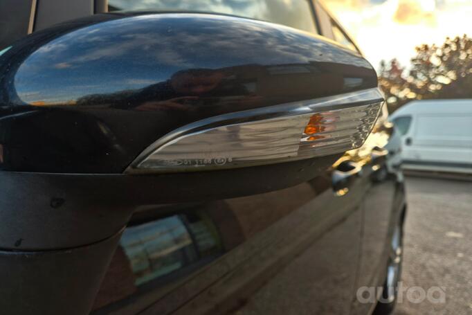 Ford B-MAX 1 generation