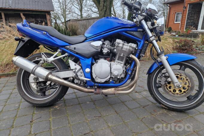 Suzuki GSF600S