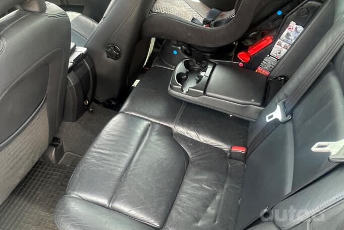 Volvo V50 1 generation [restyling]