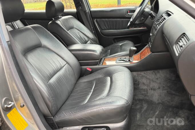 Lexus LS 2 generation Sedan