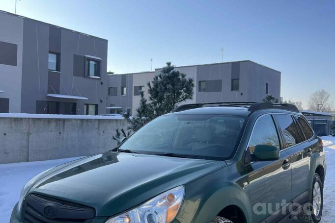Subaru Outback 4 generation wagon