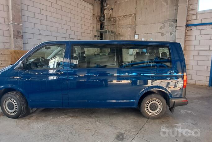 Volkswagen Transporter T6 Kombi minivan 4-doors