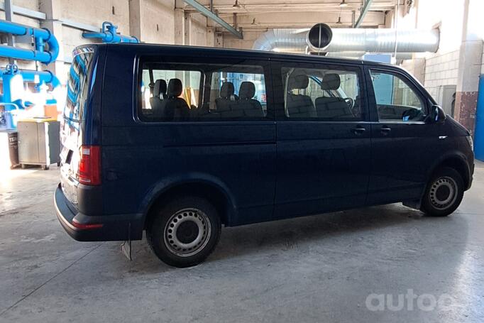 Volkswagen Transporter T6 Kombi minivan 4-doors