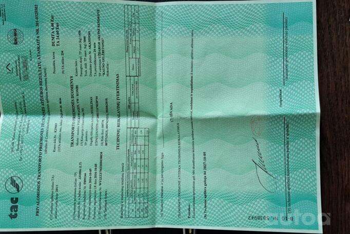 Volkswagen Transporter T6 Kombi minivan 4-doors