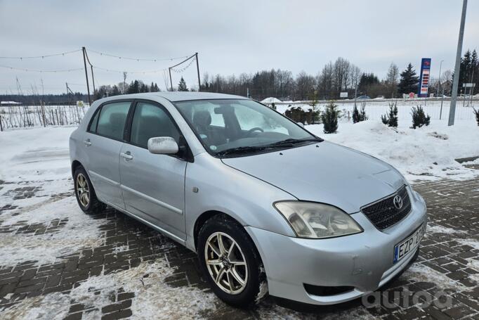 Toyota Corolla E120 Hatchback 5-doors