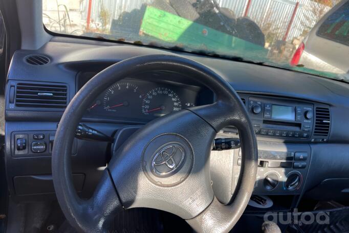 Toyota Corolla E120 Hatchback 3-doors