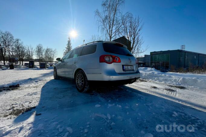 Volkswagen Passat B6 wagon 5-doors