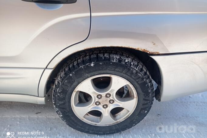 Subaru Forester 2 generation Cross Sports crossover 5-doors