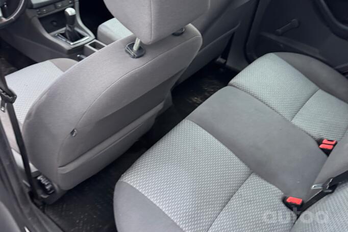 Ford Focus 2 generation wagon 5-doors