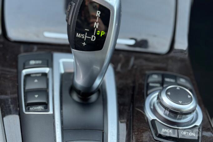 BMW 5 Series F07/F10/F11 Sedan