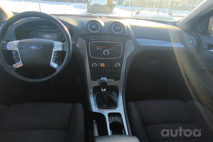 Ford Mondeo 4 generation [restyling] Liftback