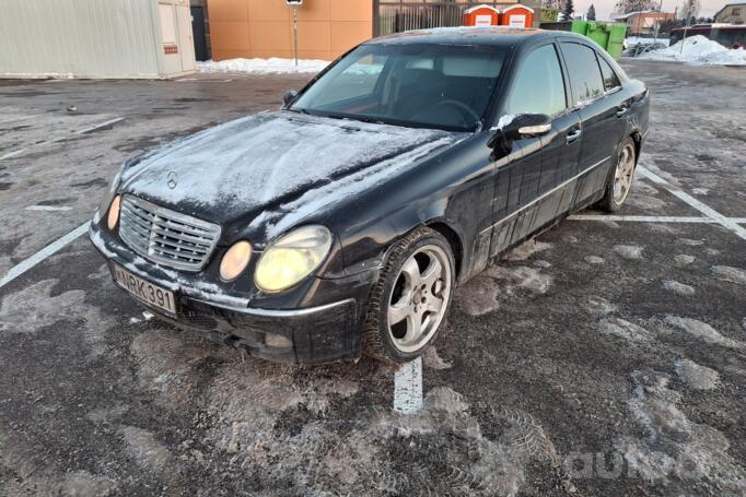 Mercedes-Benz E-Class W211 Sedan