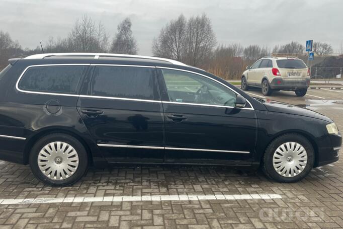 Volkswagen Passat B6 wagon 5-doors