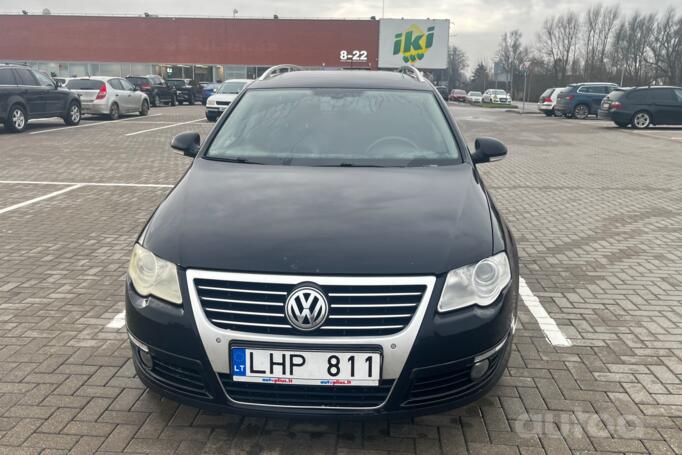 Volkswagen Passat B6 wagon 5-doors