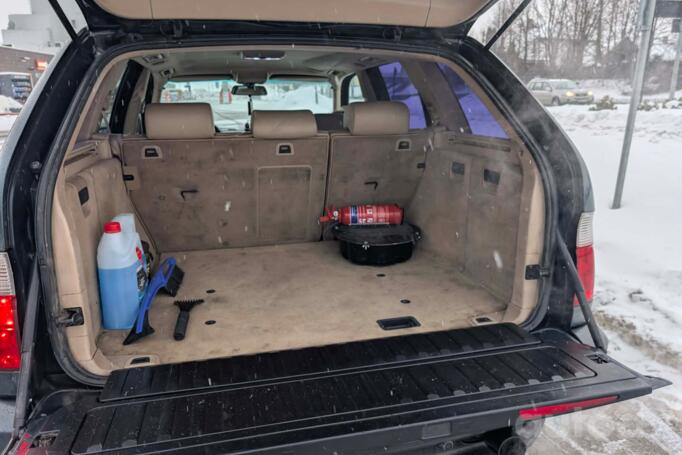 BMW X5 E53 Crossover